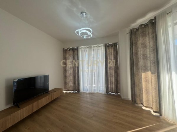 Tirane, shitet apartament 2+1 Kati 7, 115 m² 138.000 € (Astir)