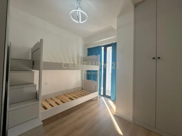 Tirane, shitet apartament 2+1 Kati 7, 115 m² 138.000 € (Astir)