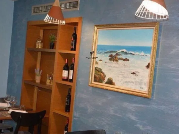 Tirane, jepet me qera bar-resorant Kati 0, 157 m² 2.000 € (ISH RESTORANT DURRESI)