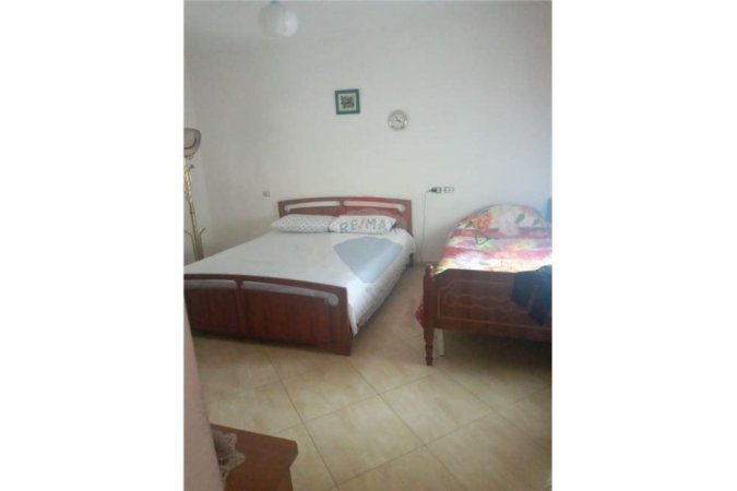 Vlore, jepet me qera shtepi 3+1 Kati 2, 135 m² 700 € (Rruga 4 Heronjte Vlorë)