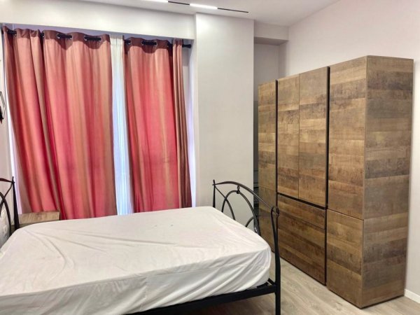 Apartament me Qera: (📍Fusha aviacionit - Grand Park Residence) || 100 m² | (2+1 |+2 WC | 1 Post Parkimi || 750 €/Muaj | Super Mobilim