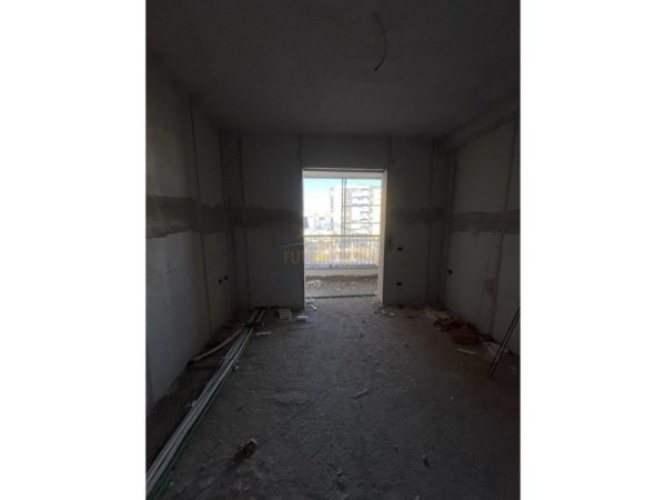 Tirane, shitet apartament 2+1 Kati 3, 111 m² 97.794 € 