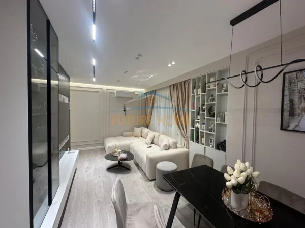 Tirane, shitet apartament 3+1 Kati 3, 118 m² 290.000 € (E 88)