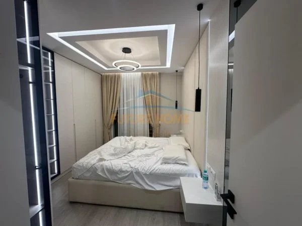 Tirane, shitet apartament 3+1 Kati 3, 118 m² 290.000 € (E 88)
