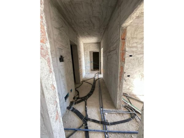 Tirane, shitet apartament 2+1 Kati 7, 106 m² 93.253 € 