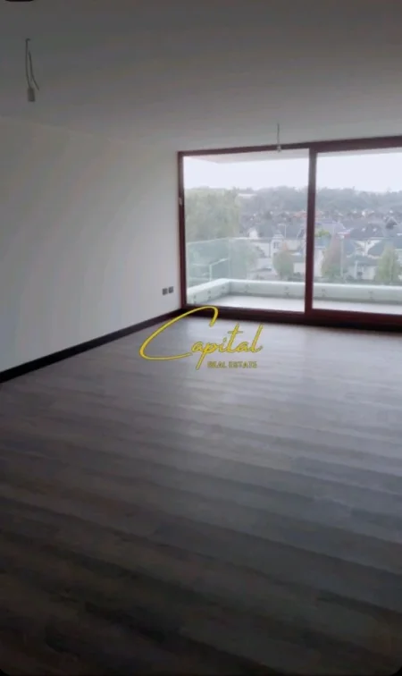 Tirane, jepet me qera ambjent biznesi Kati 1, 127 m² 1.900 € (REZIDENCA GOLDEN TOWER)