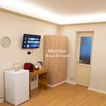 Tirane, jepet me qera ambjent biznesi Kati 1, 20m² 350 € (Pazari i Ri)