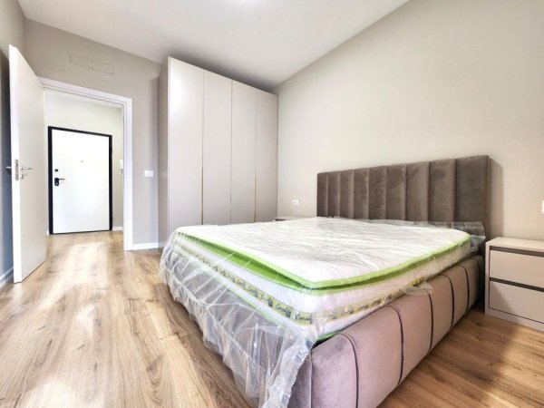 Hera e Pare me Qera: (📍Apartament 1+1 & Ballkon ||  Zogu i zi) ~ 70 m² || 700 Euro/Muaj || Çdo gjë e Re🔥