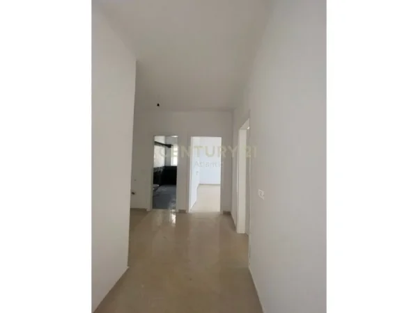 Durres, shitet apartament 2+1 Kati 9, 110 m² 72.000 € 