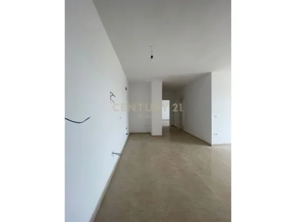 Durres, shitet apartament 2+1 Kati 9, 110 m² 72.000 € 