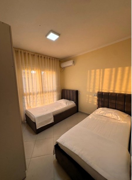 Tirane, jepet me qera apartament Kati 5, 83 m² 750 € (PRANE PROKURORISE SE TIRANES)