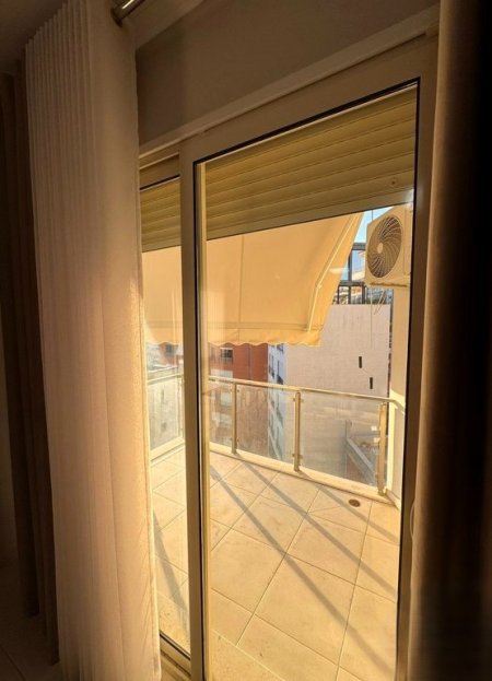 Tirane, jepet me qera apartament Kati 5, 83 m² 750 € (PRANE PROKURORISE SE TIRANES)