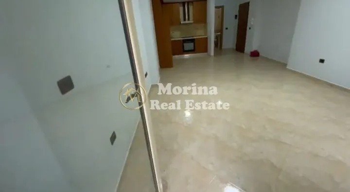 Tirane, jepet me qera apartament 2+1 Kati 2, 103 m² 600 € (Myslym Shyri)