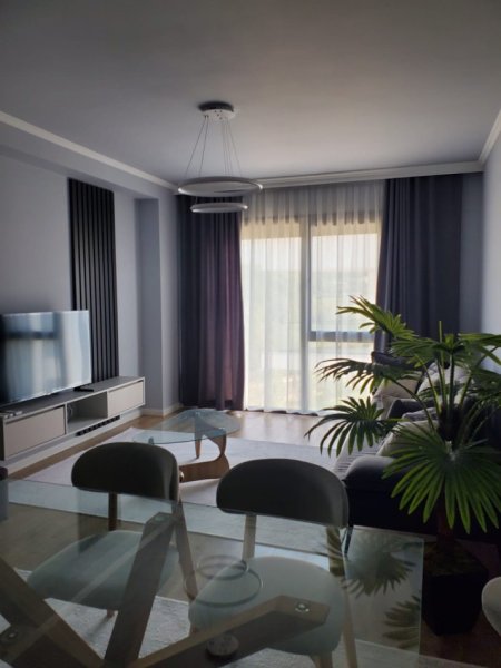 Tirane, jepet me qera apartament 2+1+Ballkon Kati 3, 105 m² 1.580 € (Liqeni i Thate)