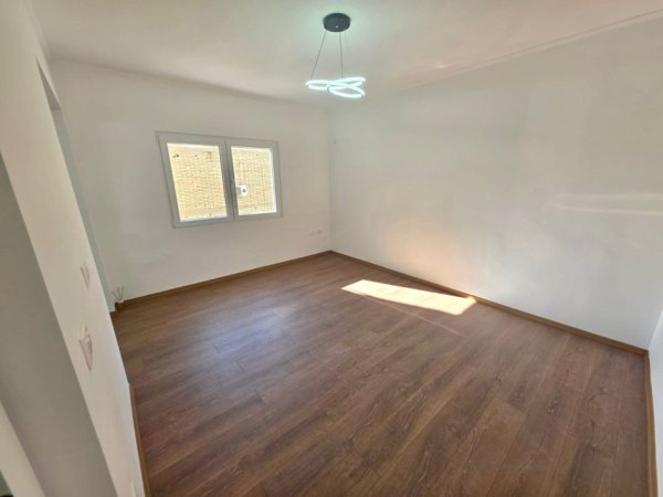 WhatsApp Image 2025-11-20 at 16.05.45_bb519fb3.jpg