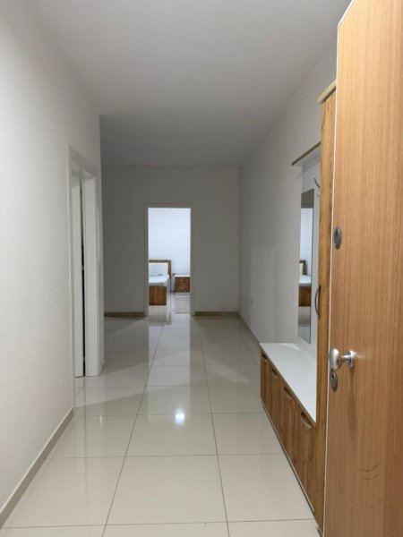 Tirane, jepet me qera apartament 2+1 Kati 1, 91 m² 105.000 € (Fresku)