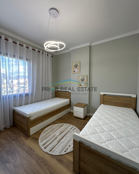 Tirane, shitet apartament 2+1+Ballkon Kati 5, 90 m² 143.000 € (Misto Mane ,Rruga Besim Alla)