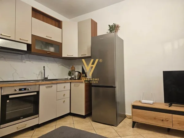 Durres, shitet apartament 2+1+Ballkon Kati 2, 64 m² 180.000 € (SHKEMBI I KAVAJES)