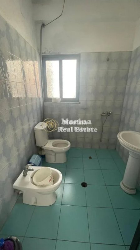 Tirane, jepet me qera shtepi 1+1 Kati 3, 80 m² 400 € (Don Bosko)