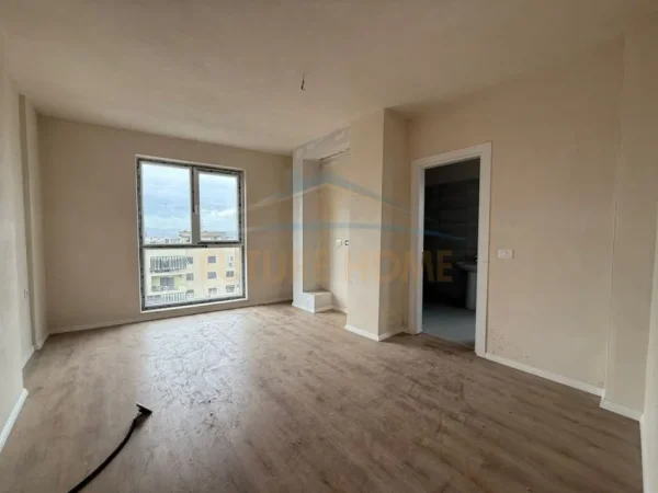 Tirane, shitet apartament 2+1+Ballkon Kati 7, 108 m² 174.000 € (SHKOLLA E BASHKUAR)