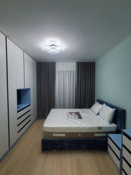Tirane, jepet me qera apartament 2+1+Ballkon Kati 2, 110 m² 1.200 € (LIQENI I THATE)