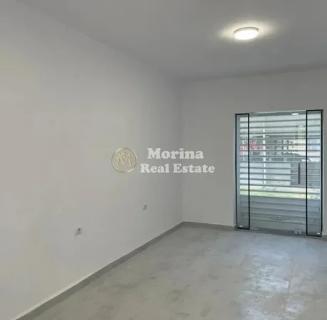 Tirane, jepet me qera ambjent biznesi Kati 0, 70 m² 800 € (Stadiumi Dinamo)