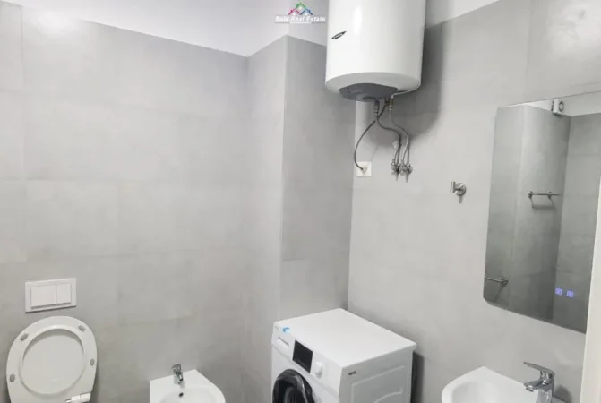 Tirane, jap me qera apartament 2+1 Kati 2, 110 m² 1.200 € (Liqeni i Thate)
