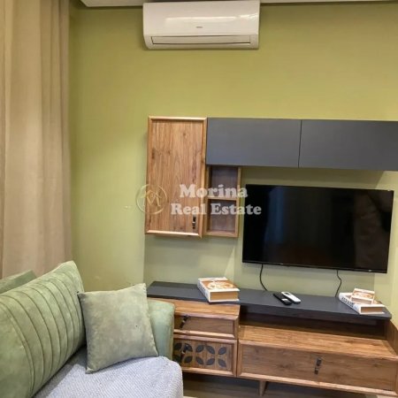 Tirane, jepet me qera apartament 1+1 Kati 7, 70 m² 550 € (Rruga 5 Maji)