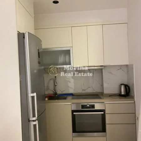 Tirane, jepet me qera apartament 1+1 Kati 7, 70 m² 550 € (Rruga 5 Maji)