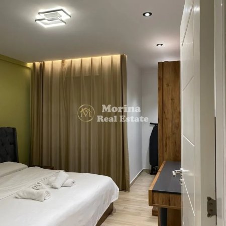 Tirane, jepet me qera apartament 1+1 Kati 7, 70 m² 550 € (Rruga 5 Maji)