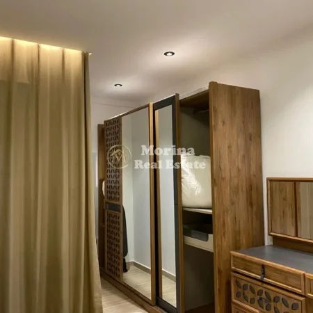 Tirane, jepet me qera apartament 1+1 Kati 7, 70 m² 550 € (Rruga 5 Maji)