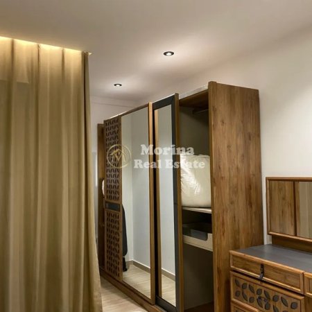 Tirane, jepet me qera apartament 1+1 Kati 7, 70 m² 550 € (Rruga 5 Maji)