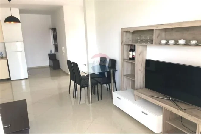 Tirane, shitet apartament 2+1+2+Ballkon , 100 m² 130.000 € (Astir)