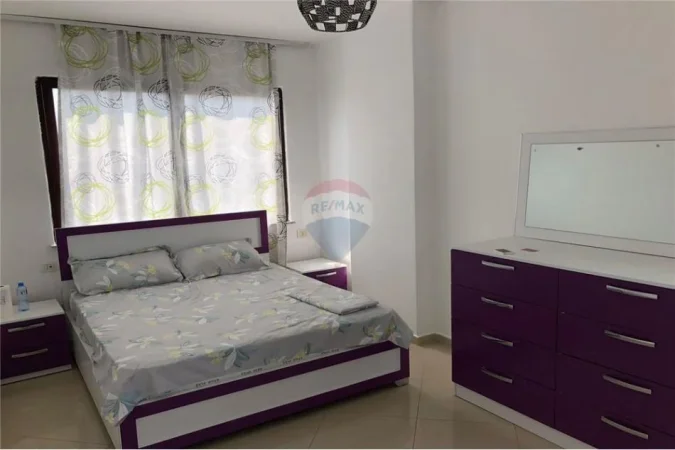 Tirane, shitet apartament 2+1+2+Ballkon , 100 m² 130.000 € (Astir)