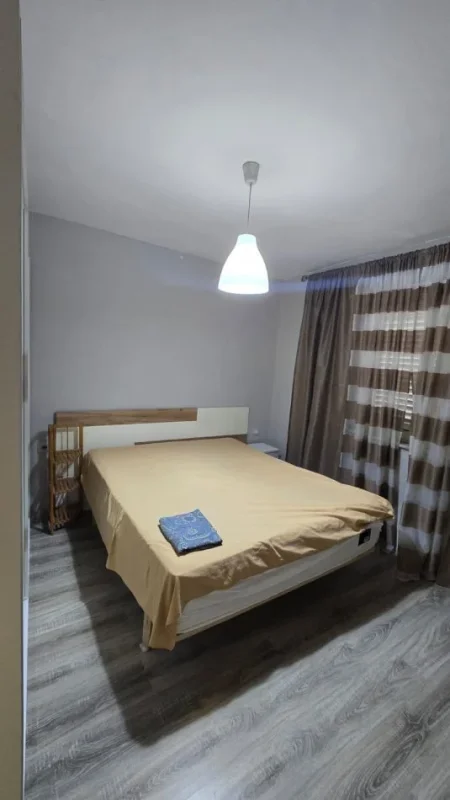 Tirane, jepet me qera apartament 2+1 Kati 3, 78 m² 650 € (RRUGA E ELBASANIT)