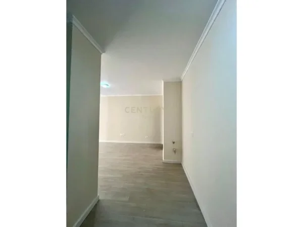 Durres, shitet apartament Kati 3, 81 m² 175.000 € (Vollga)
