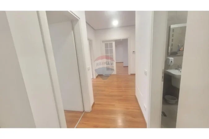 Tirane, shitet apartament 3+1+2+Depo , 145 m² 410.000 € (Zogu i Zi)