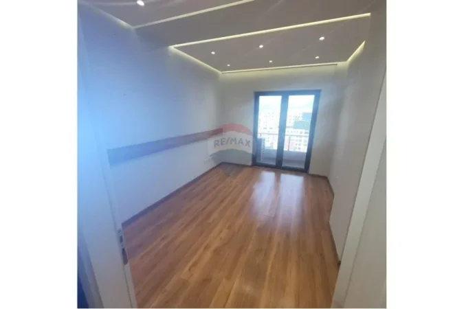 Tirane, shitet apartament 3+1+2+Depo , 145 m² 410.000 € (Zogu i Zi)