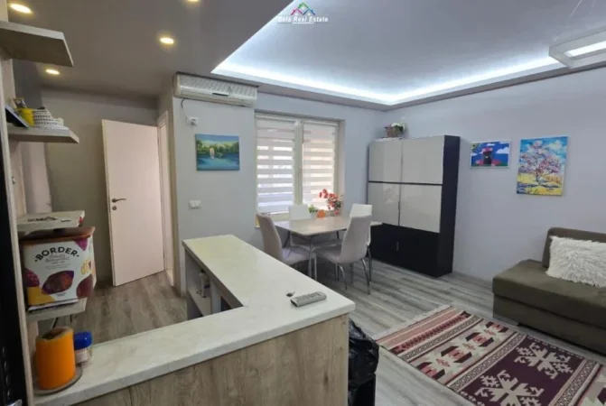 Tirane, jepet me qera apartament 2+1 Kati 3, 73 m² 650 € (Ambasada Amerikane)
