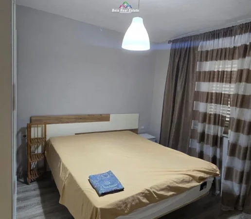 Tirane, jepet me qera apartament 2+1 Kati 3, 73 m² 650 € (Ambasada Amerikane)