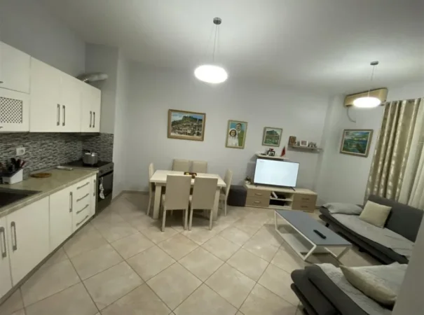 Tirane, shitet apartament 2+1+Ballkon Kati 1, 106 m² 135.000 € (Rruga e Thesarit)