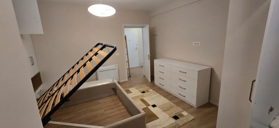 Tirane, jepet me qera apartament 2+1+Ballkon , 75 m² 820 € (Myslym Shyri)