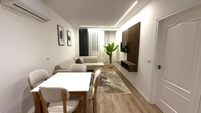 Tirane, shitet apartament 1+1 , 70 m² 175.000 € 