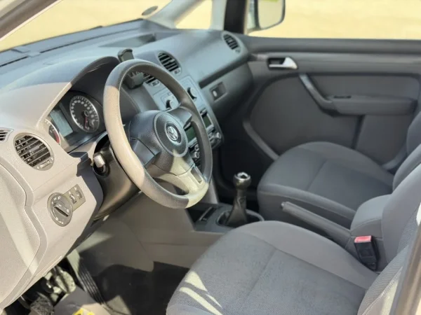 Durres, shitet VOLKSWAGEN CADDY 1.6 DIESEL, Nafte, gri metalizato manuale Klima