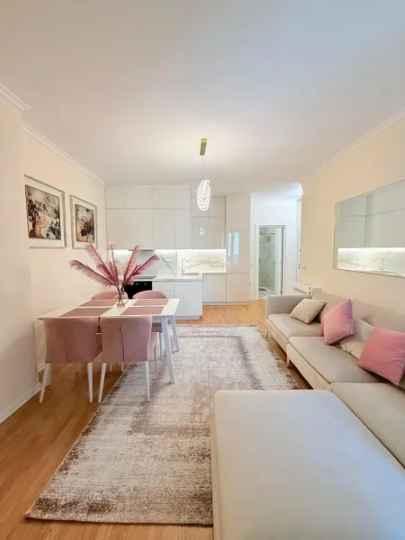 Tirane, jepet me qera apartament 2+1 Kati 5, 80 m² 1.200 € 