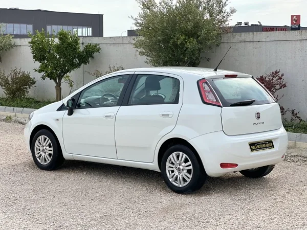 Durres, shitet makine FIAT PUNTO EVO 1.3 Nafte, e bardhë manuale Klima