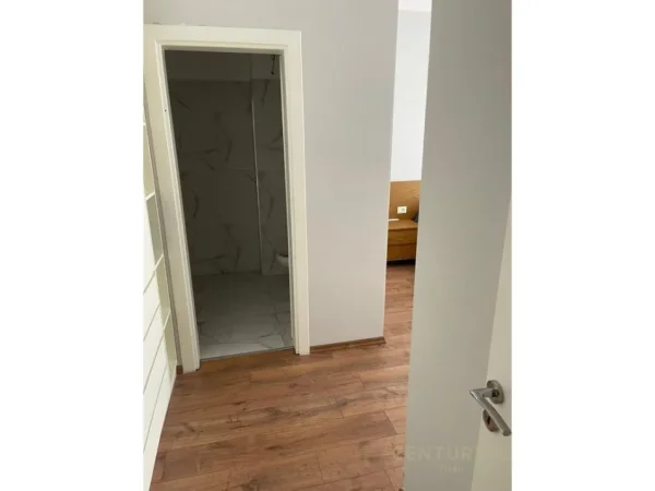 Tirane, shitet apartament 2+1 Kati 6, 110 m² 120.000 € (Bulevardi Nene Tereza)