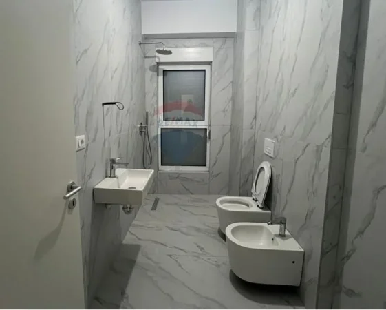 Tirane, shitet apartament 1+1 Kati 3, 54 m² 82.000 € (Rruga Pasho Hysa)