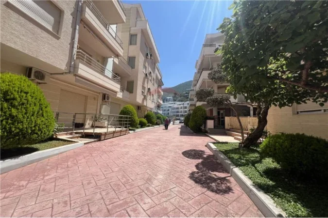 Vlore - Lungomare, shitet garsonier 1+1 Kati 2, 50 m² 95.000 € 