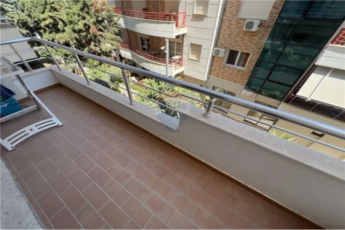 Vlore - Lungomare, shitet garsonier 1+1 Kati 2, 50 m² 95.000 € 